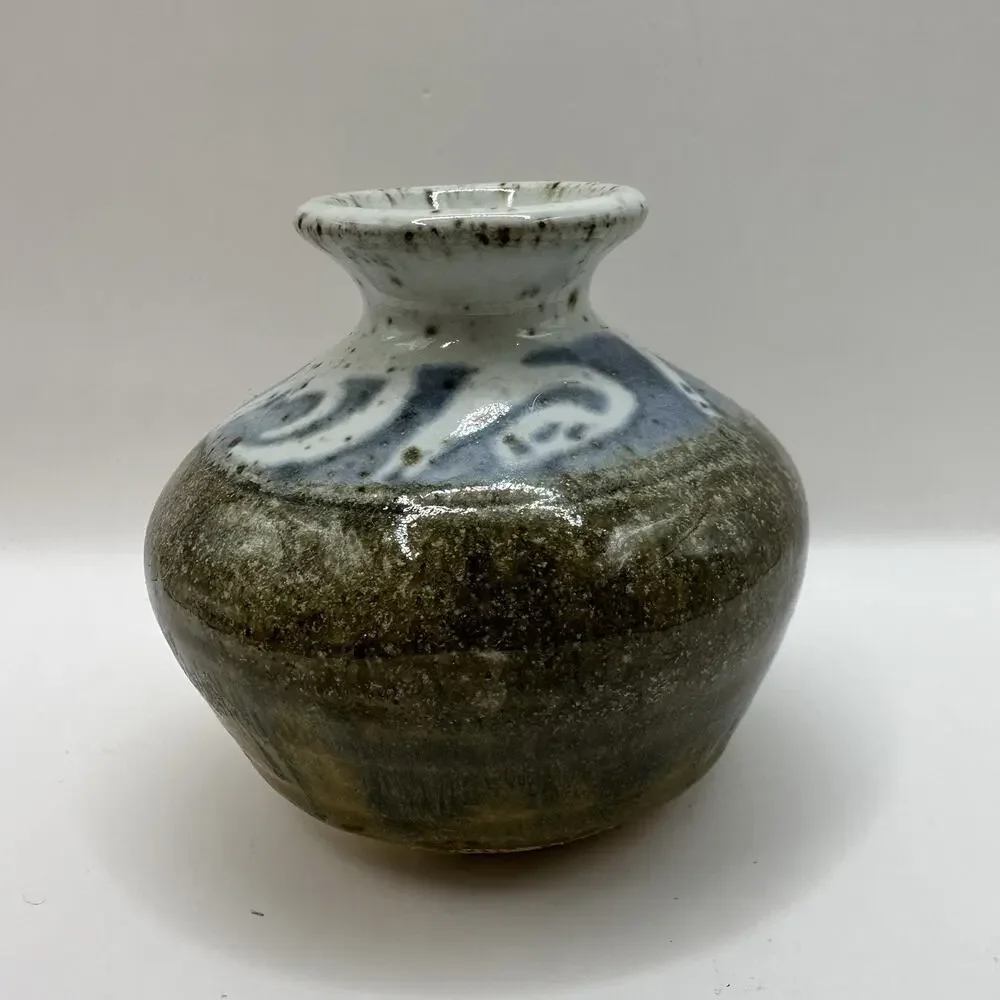Schelu Studio Pottery Albuquerque NM Vintage Vase Earthenware Stencil Drip Glaze